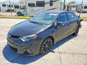 Toyota Corolla 1.8L 4 2015