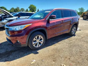 Toyota Highlander 3.5L 6 2015