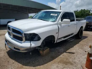 RAM 1500 5.7L 8 2015
