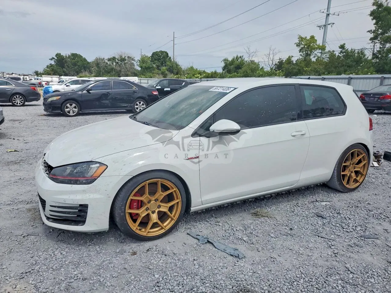 Volkswagen Golf 2L 4 2015