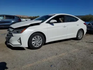 Hyundai Elantra 2.0L 4 2020