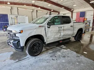 Chevrolet Silverado 1500 5.3L 8 2021