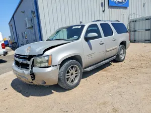Chevrolet Suburban 5.3L 8 2009