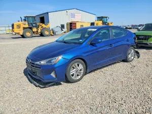 Hyundai Elantra 2.0L 4 2019