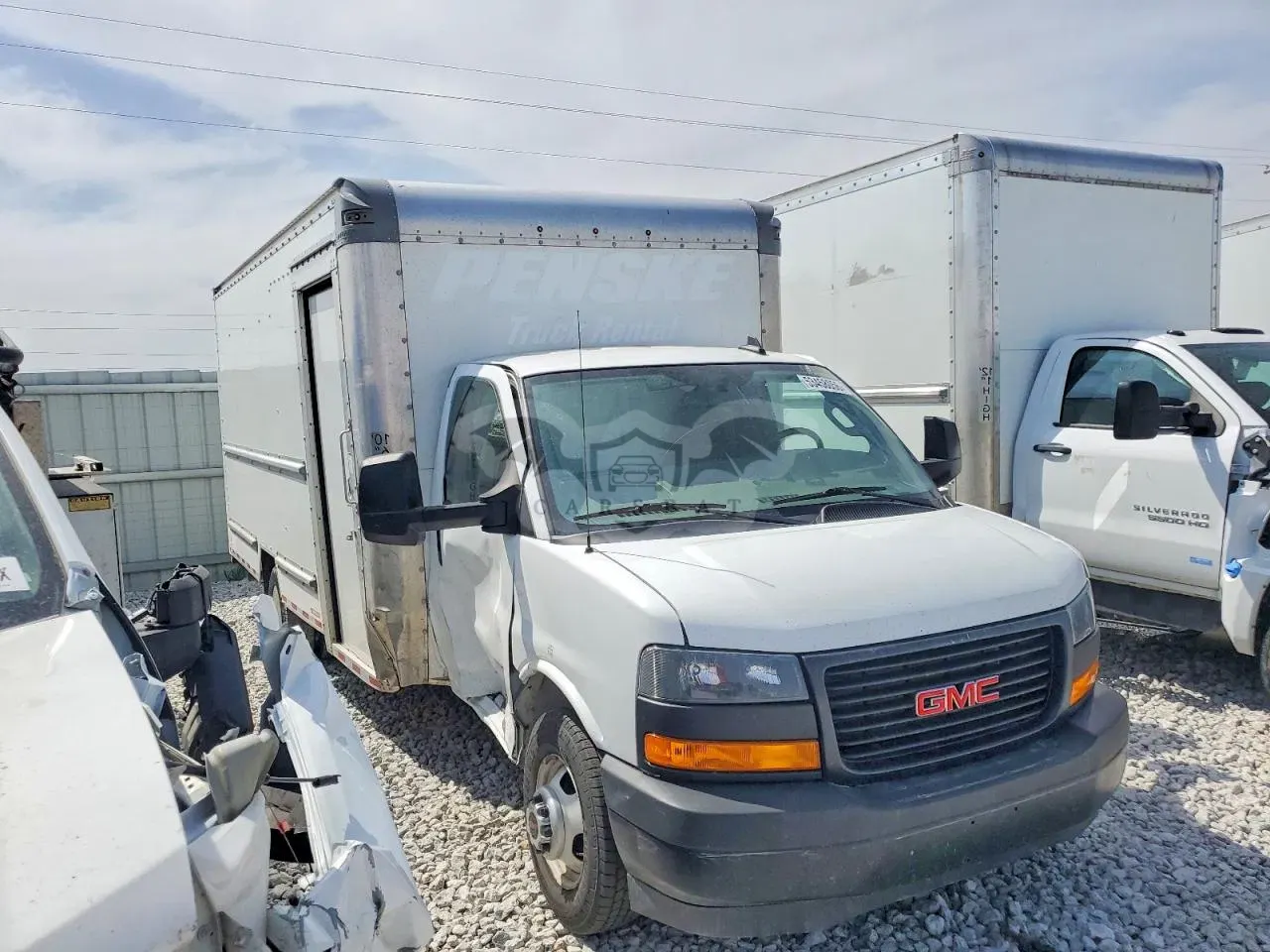 GMC Savana 6.6L 8 2022