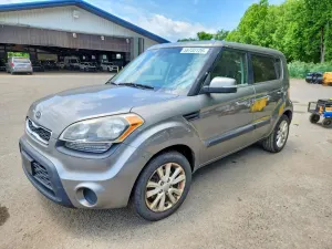 Kia Soul 2.0L 4 2012