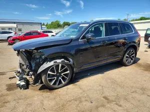 Volvo XC90 2.0L 4 2021