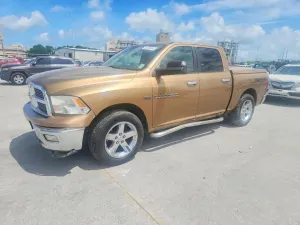 Dodge RAM 5.7L 8 2011