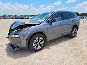 Nissan Rogue 2.5L 4 2021