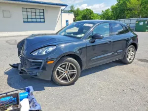 Porsche Macan 2.0L 4 2018