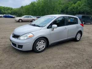 Nissan Versa 1.8L 4 2012