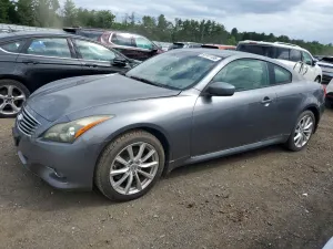 Infiniti G37 3.7L 6 2012