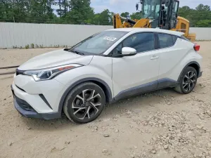 Toyota C-HR 2.0L 4 2019
