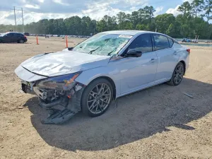 Nissan Altima 2.0L 4 2023