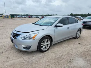 Nissan Altima 2.5L 4 2014