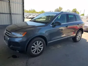Volkswagen Touareg 3.6L 6 2013