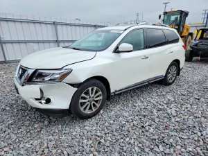 Nissan Pathfinder 3.5L 6 2015