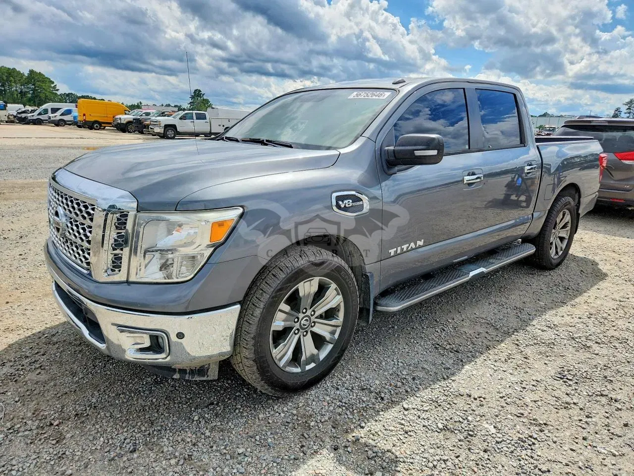 Nissan Titan 5.6L 8 2017