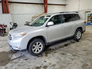 Toyota Highlander 3.5L 6 2012