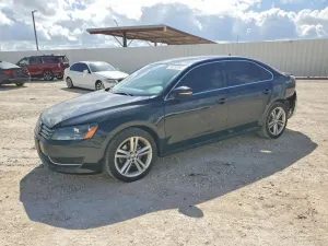 Volkswagen Passat 2L 4 2015