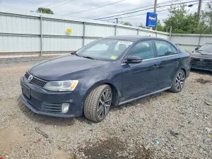 Volkswagen Jetta 2.0L 4 2013