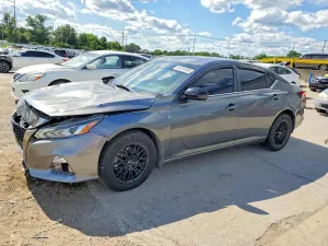 Nissan Altima 2.5L 4 2019