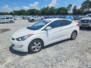 Hyundai Elantra 1.8L 4 2013