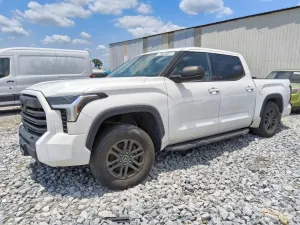 Toyota Tundra 3.4L 6 2023