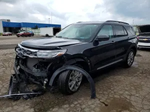 Ford Explorer 2.3L 4 2025