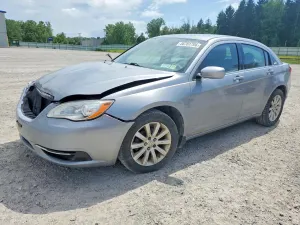 Chrysler 200 2.4L 4 2013