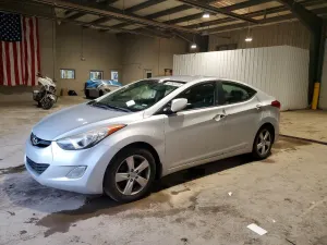 Hyundai Elantra 1.8L 4 2013