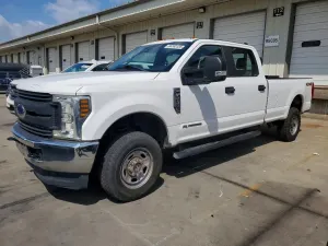 Ford F-250 6.7L 8 2018