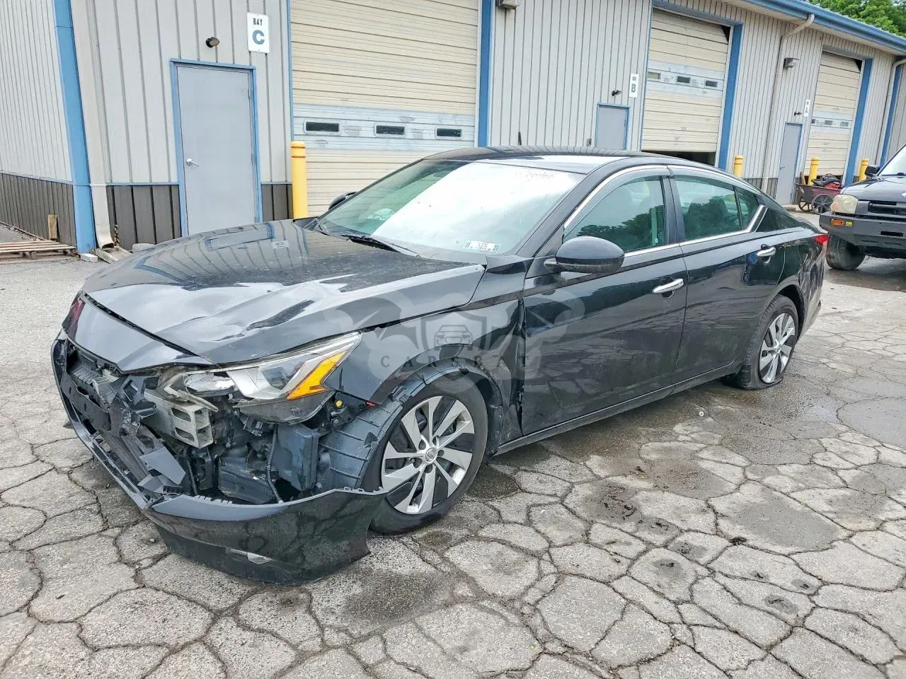 Nissan Altima 2.5L 4 2019