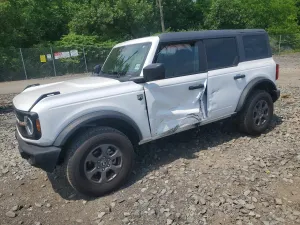 Ford Bronco 2.3L 4 2025