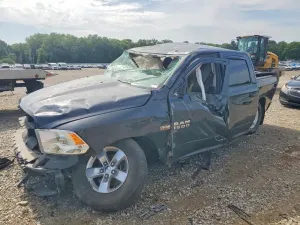 RAM 1500 5.7L 8 2017