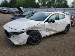 Mazda 3 2.5L 4 2021
