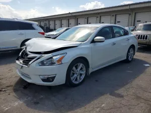 Nissan Altima 2.5L 4 2015