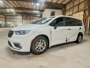 Chrysler Pacifica 3.6L 6 2026