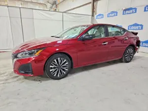 Nissan Altima 2.5L 4 2025