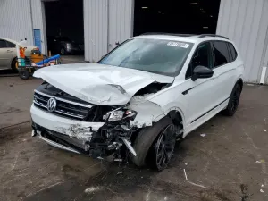 Volkswagen Tiguan 2.0L 4 2020