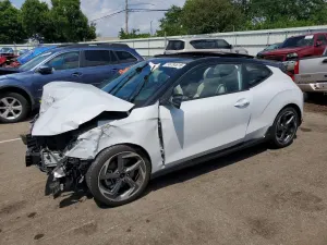 Hyundai Veloster 1.6L 4 2019