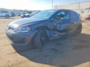 Volkswagen Golf 2L 4 2017