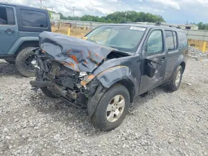 Nissan Pathfinder 4.0L 6 2011