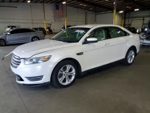 Ford Taurus 3.5L 6 2013
