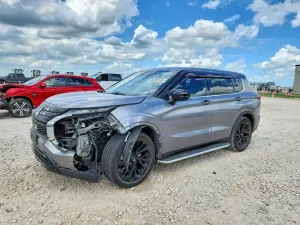 Mitsubishi Outlander 2.5L 4 2022