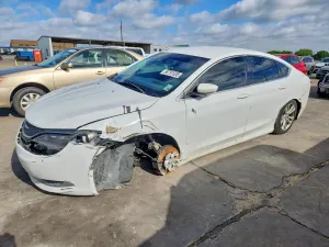 Chrysler 200 2.4L 4 2015