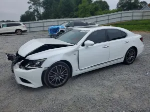 Lexus LS 4.6L 8 2013
