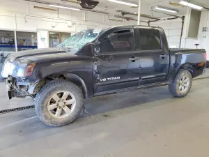 Nissan Titan 5.6L 8 2010