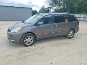 Toyota Sienna 3.3L 6 2004