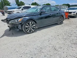 Nissan Altima 2.5L 4 2020